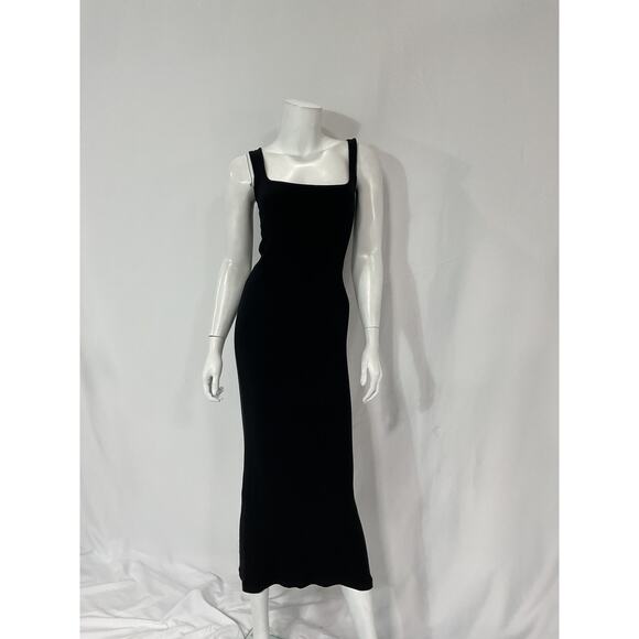 Hatch Maternity Black Midi Dress - Picture 2 of 5
